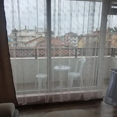 е-house 7 *